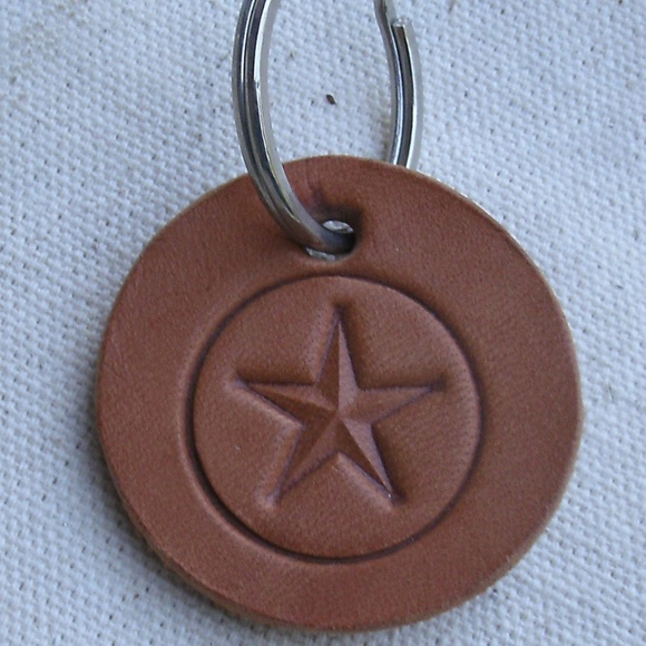 Handmade Leather Pentacle Keychain - Picture 2 of 3